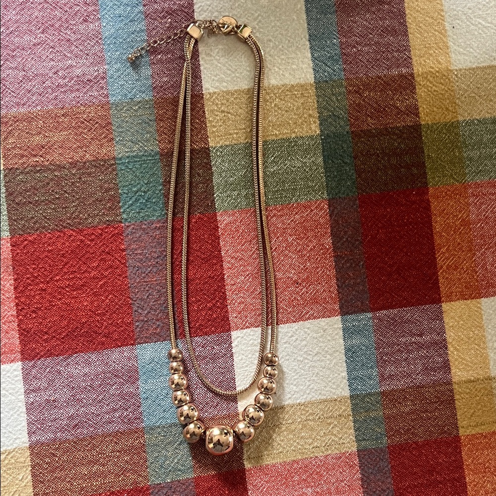 Elegant Gold Beaded Necklace
